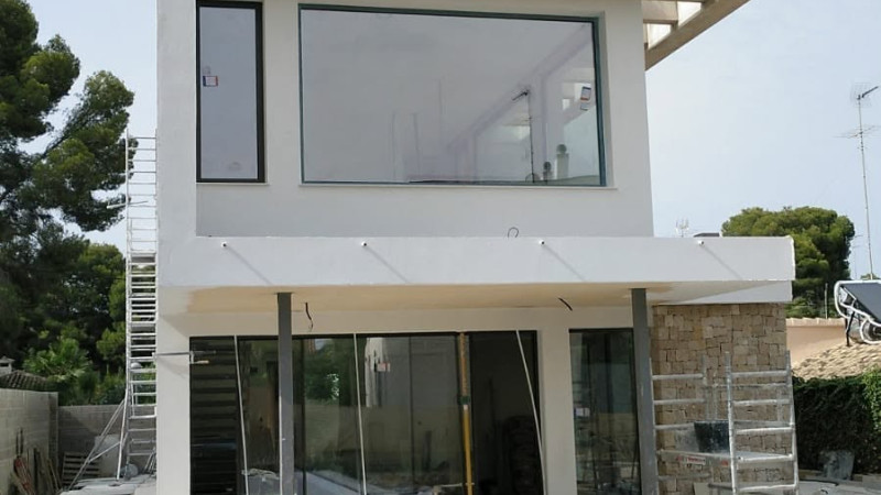 Ventanas Minimalistas Cortizo en Jávea